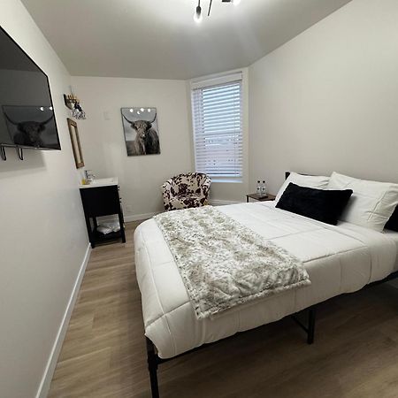 Commercial Hotel Edmonton Dış mekan fotoğraf