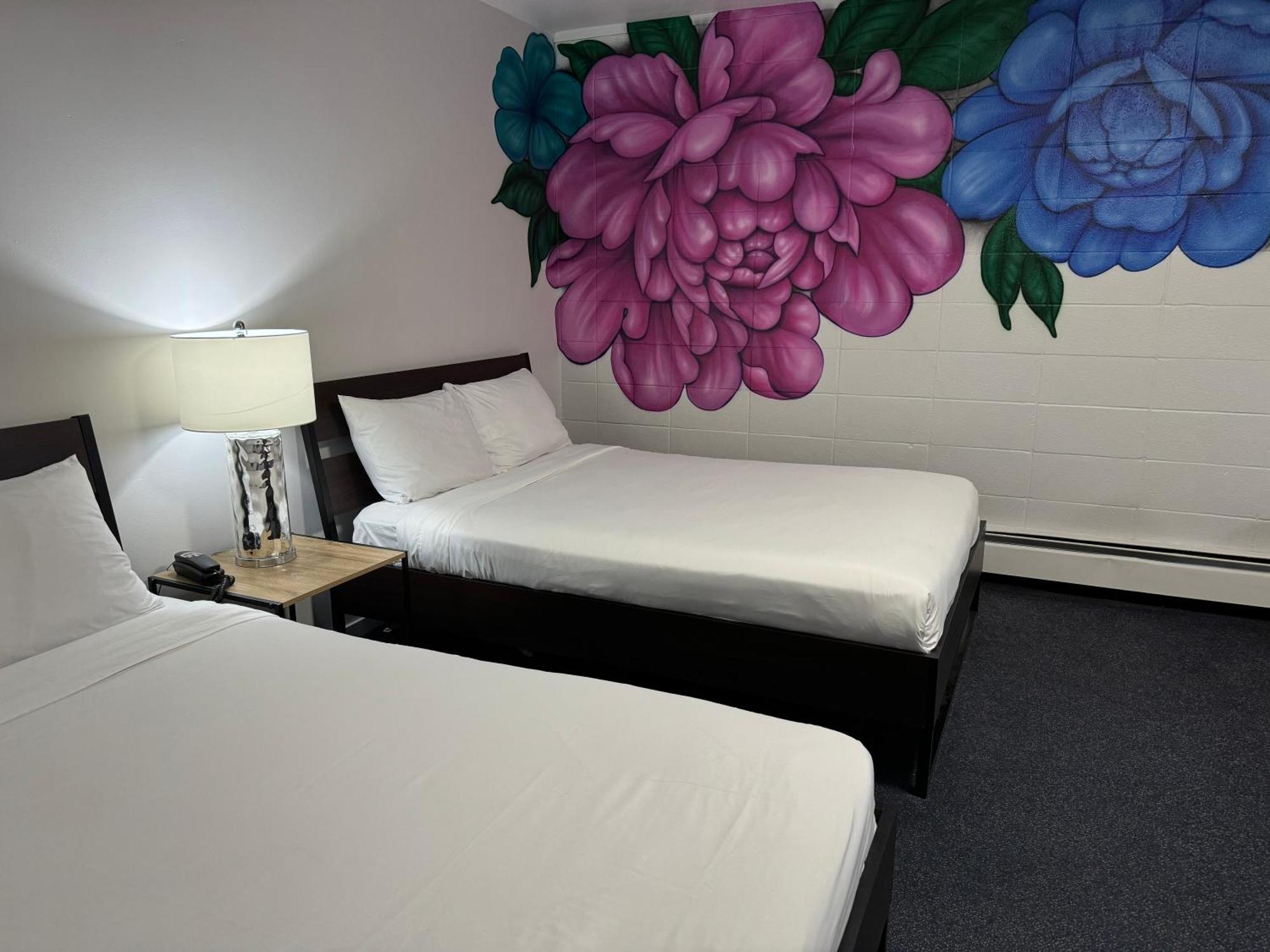 Commercial Hotel Edmonton Dış mekan fotoğraf
